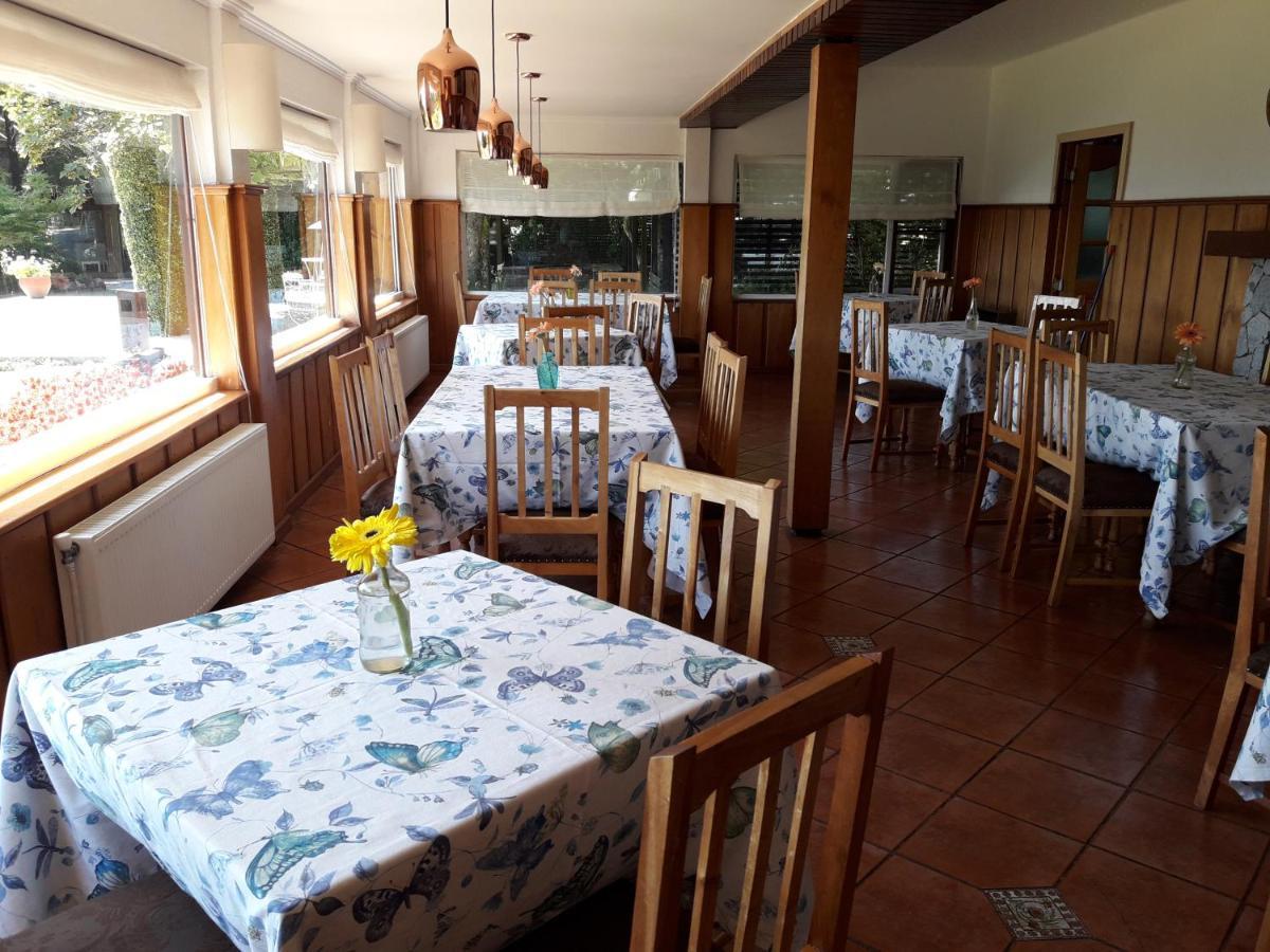 Hotel Y Cabanas El Parque Вилярика Екстериор снимка