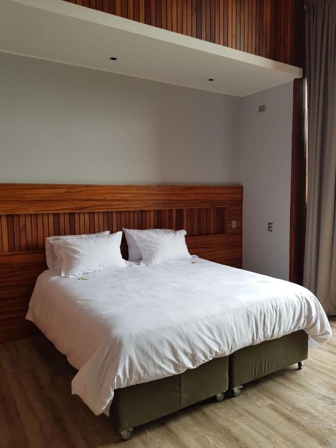Hotel Y Cabanas El Parque Вилярика Екстериор снимка
