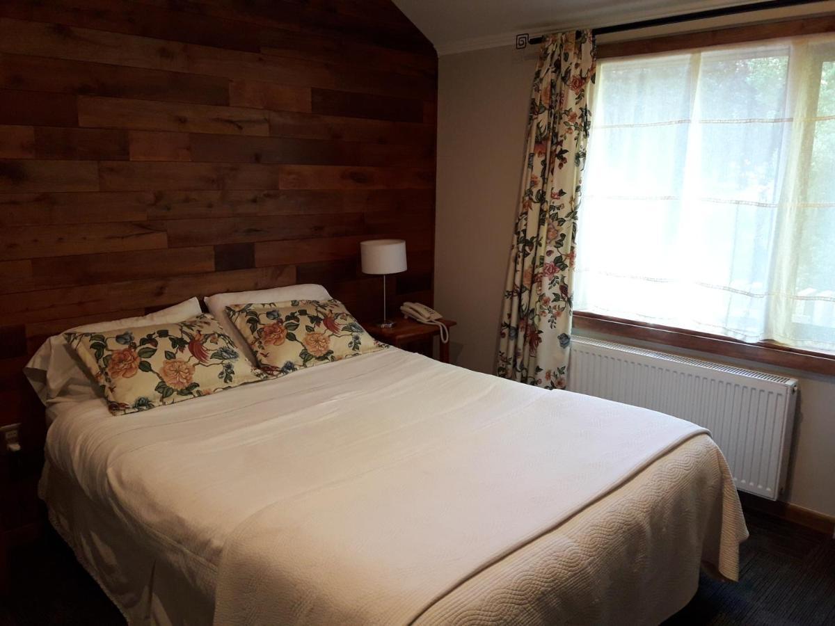 Hotel Y Cabanas El Parque Вилярика Екстериор снимка